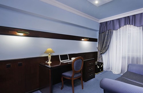 Medeu District Hotel | Hotel Otrar