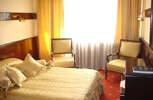 Medeu District Hotel | Hotel Otrar