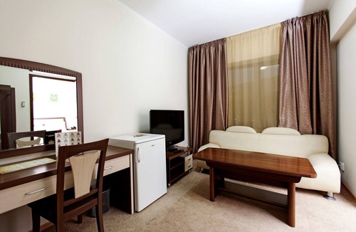 Medeu District Hotel | Hotel Alma