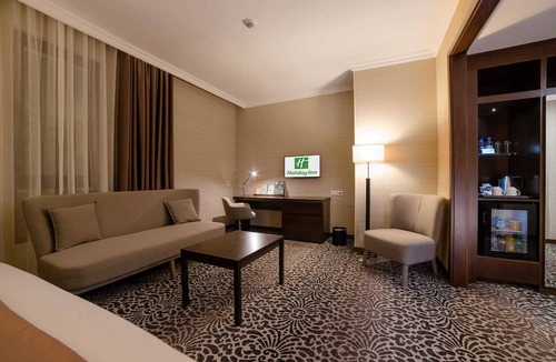 Aktau Hotel | Holiday Inn Aktau by IHG