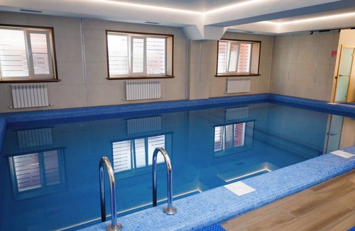 Borovoe Hotel | Skala