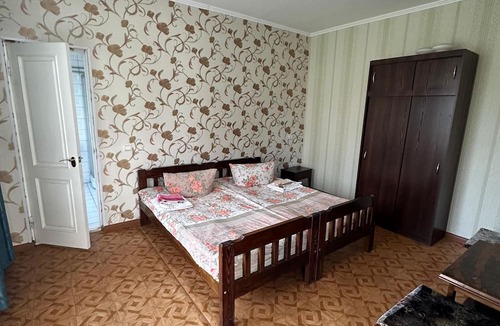 Zhabagly House | Zhenja and Lyuda's Boarding House