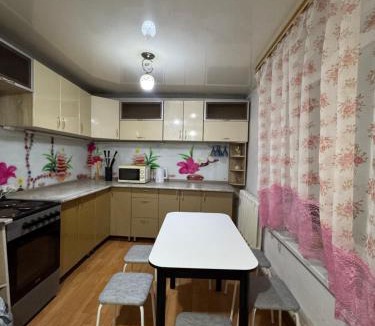 Oskemen House | House on the mountain