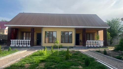 Kapchagay House | Kapshagay Lake