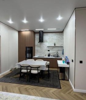 Kazakhstan Apartment | 7 Hills, 4