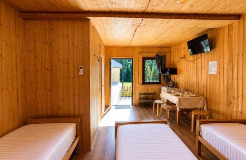 Almaty Province Hotel | Kolsay Tanbalytas Wood Panel House for 3 Guests