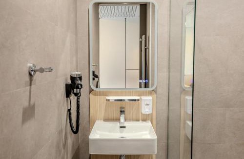 Semipalatinsk Hotel | Keruen inn Semey