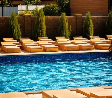 Aktobe Resort | RIVA pool spa