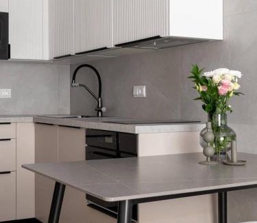 Almaty Apartment | Wonderful Apartment City Center for a Great Holiday