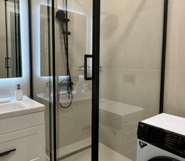Tuzdybastau Apartment | minimalistic blue apartments рядом Aport Mall East