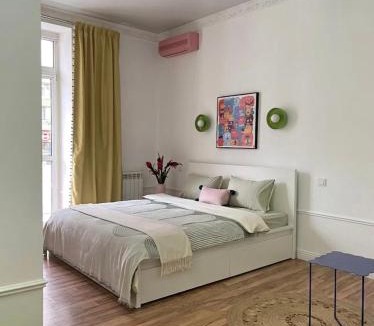 Almaty Apartment | Pop-Art квартира Алматы