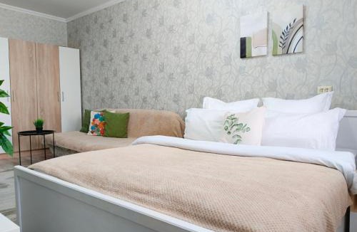 Aktobe Apartment | River Side