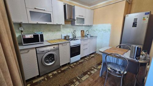 Kostanay Apartment | Apartment on Abay Avenue