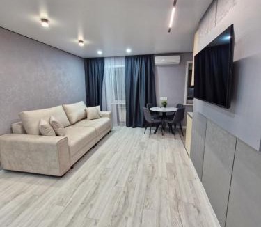 Oskemen Apartment | Уютная квартира в Центре, Ауэзова 49