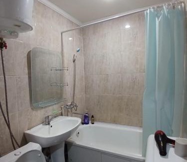 Karagandy Apartment | центр города улица Лободы 33