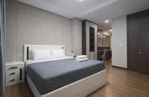 Almaty District Apartment | 19 эт ИЗУМИТЕЛЬНЫЙ ВИД на Мечеть Хазрет Султан, 2 раздельные кровати,раскладной диван, 2 санузла