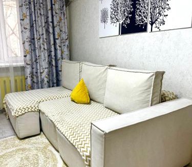 Tuzdybastau Apartment | Апартаменты на Закарпатская 6