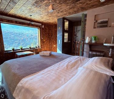Almaty Ski Chalet | Dobri Dom