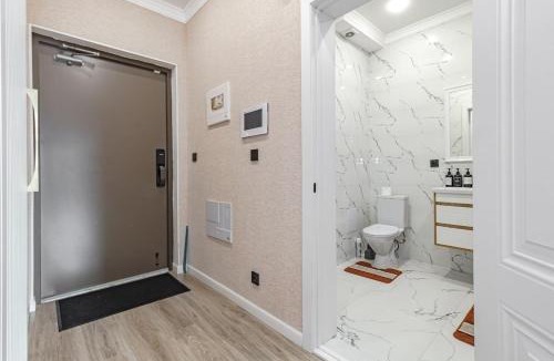 Almaty District Apartment | Modern near Pyramid