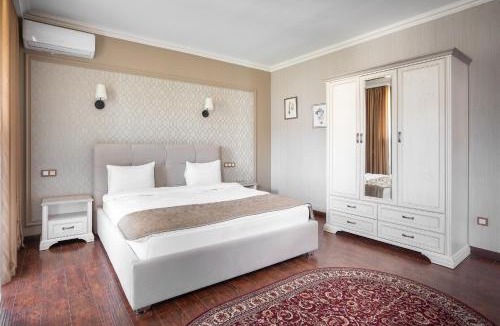 Bostandyk District Hotel | Sacvoyage Hotel