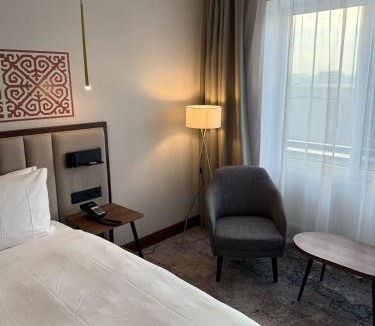 Bostandyk District Hotel | Rahat Palace Hotel