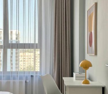 Bostandyk District Apartment | Амир с видом на горы