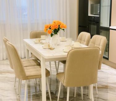 Atyrau Apartment | В шикарном районе Атырау возле дворца ЦЕНТР АБАЯ New City от аэропорта 3 минуты