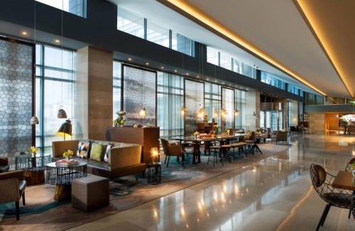Atyrau Hotel | Renaissance by Crystall