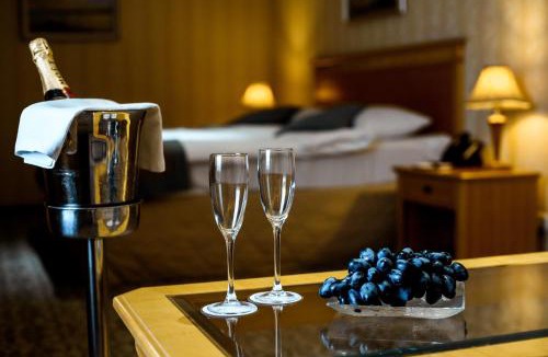 Karagandy Hotel | Cosmonaut
