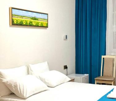 Nur-Sultan Hotel | QUL-Khadisha