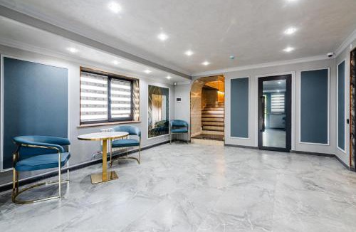 Kaztsik Hotel | РИМ Grand Hotel