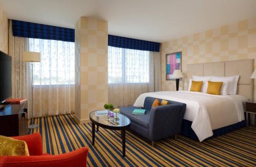 Aktau Hotel | Renaissance by Sulo