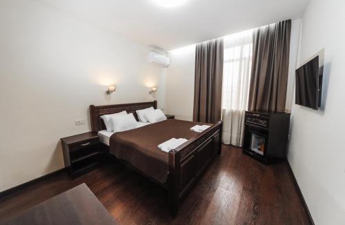 Pavlodar Hotel | Dvin Hotel