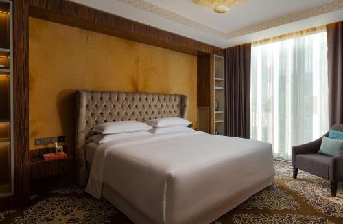 Yesil District Hotel | Sheraton Astana Hotel