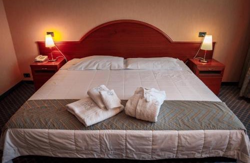 Atyrau Hotel | River Palace Hotel