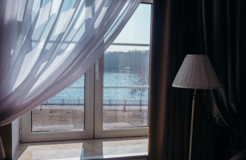Oskemen Hotel | Royal BV