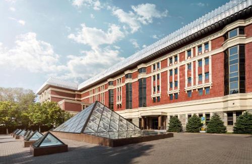 Medeu District Hotel | The Dostyk Hotel
