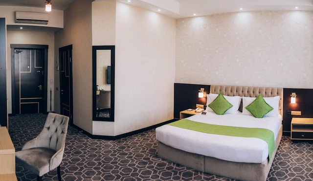 Megapolis Hotel Shymkent