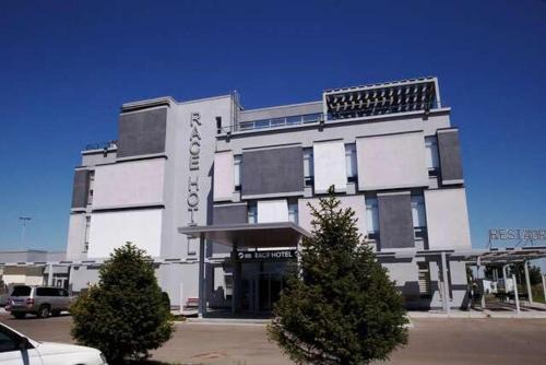 Sokol Hotel