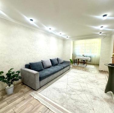 Apartment Plaza 4
