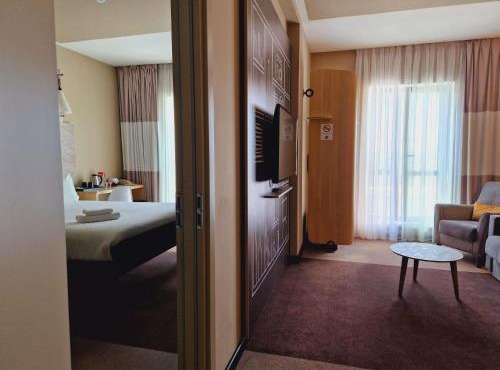 Ibis Aktobe