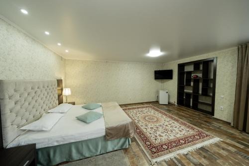 Ostrov Hotel