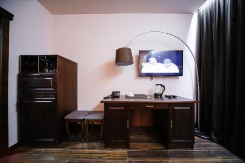 Dvin Hotel