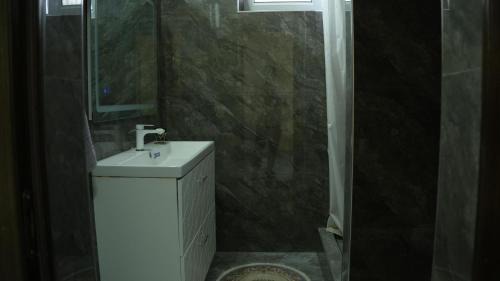Royal Pool Cottage